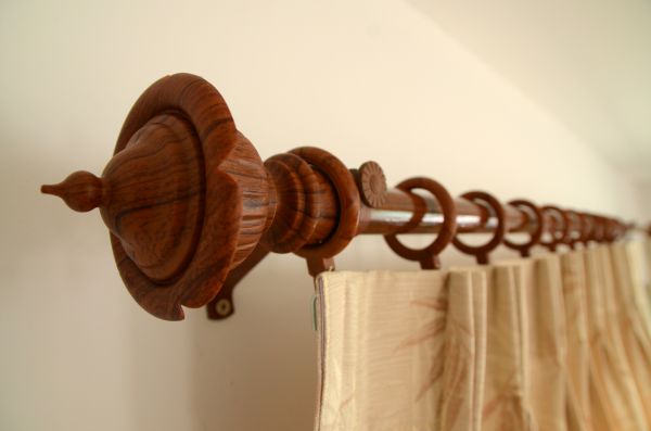 Curtain Rod Mounting in Terre Haute