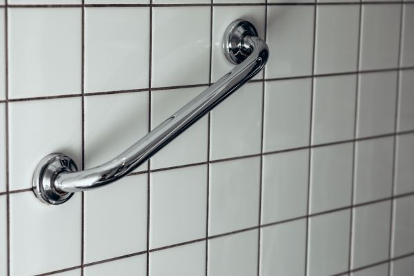 Cost of Shower Grab Bar Installation in Terre Haute